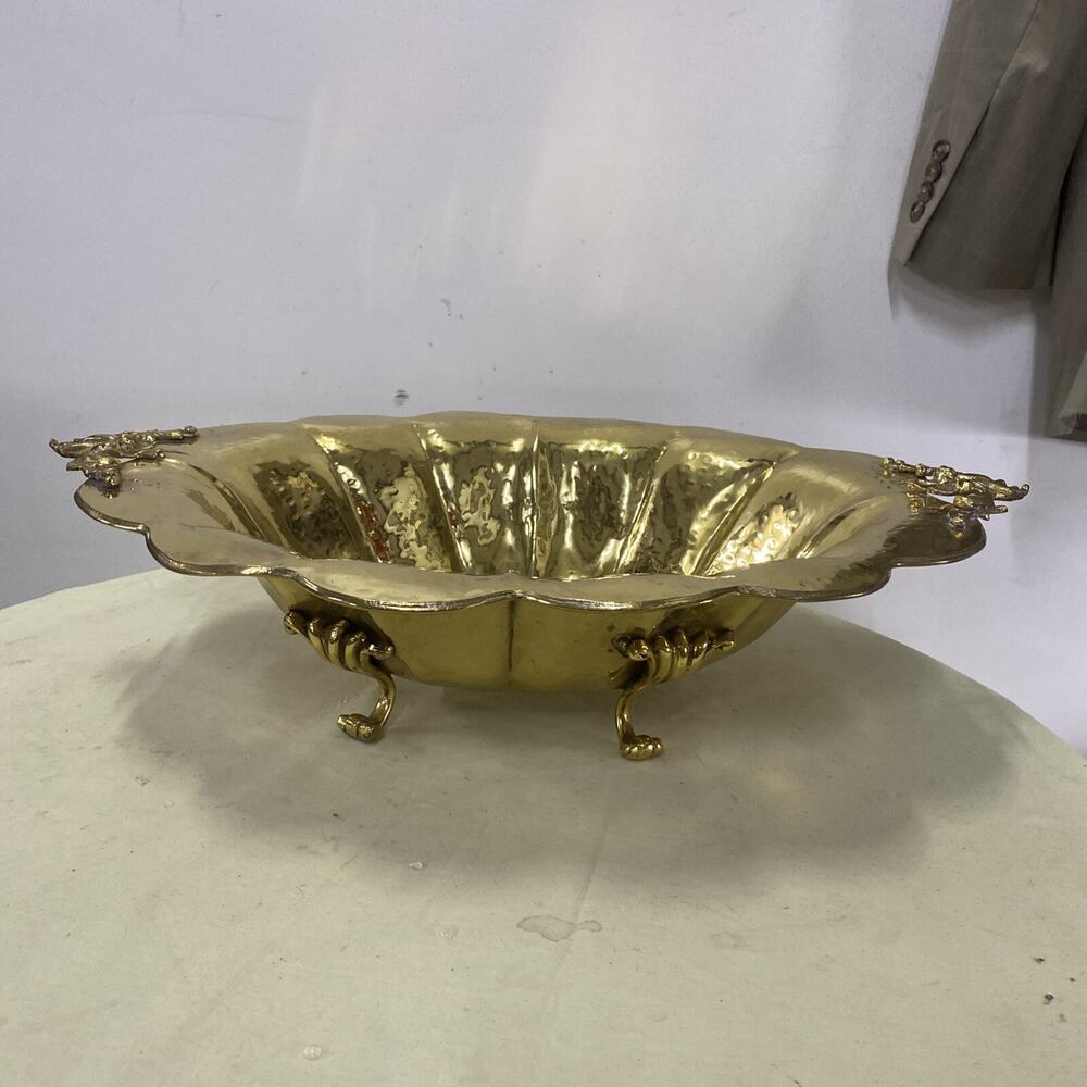 Large Vintage Fruitbowl Centerpiece In Gold Metal Mid 20th Century Italy